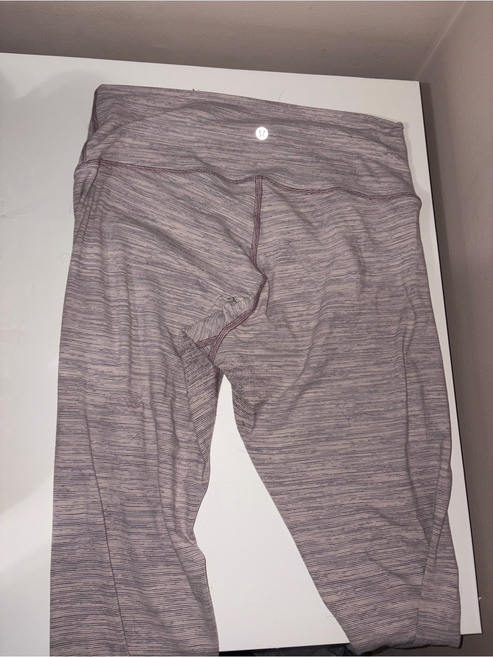 Used lululuemon wunder under leggings